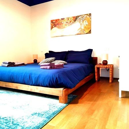 Bologna City Center Aldrovandi Flat Екстер'єр фото
